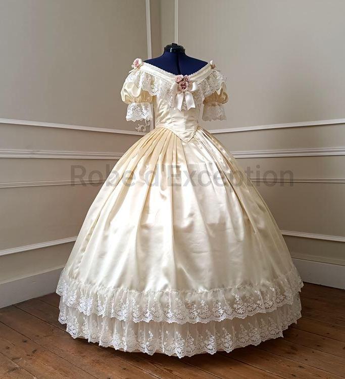 Victorian Women'S Formal Wear - Women's Victorian Princess Lace Gown Pink